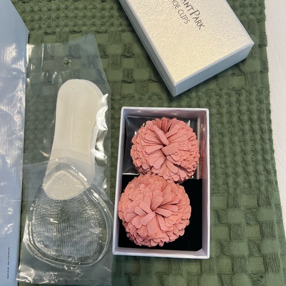 Pointed Toe High Heel Ankle Strap Shoes Satin Blush Size 9 - Picture 7 of 10